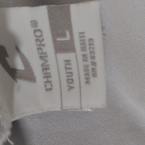 Champro  Yoth Boy's  Two in One Sports  Shorts Size L - Picture 4 of 7